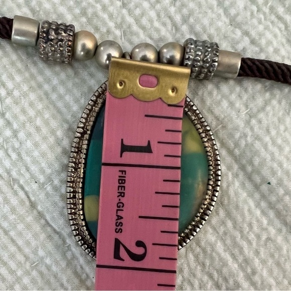 Vintage Chico's Blue Green Resin Pendant Boho Necklace Brown Rope Chain - Picture 10 of 11